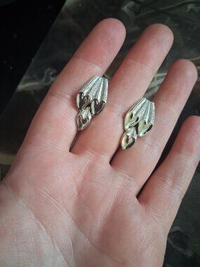 Vintage Heart clip on earrings